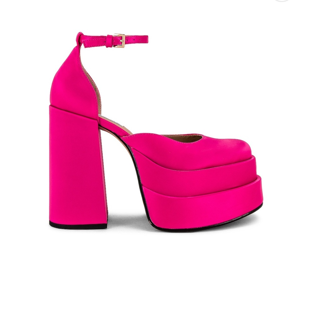 Steve Madden Charlize Platform Mary Jane in Pink